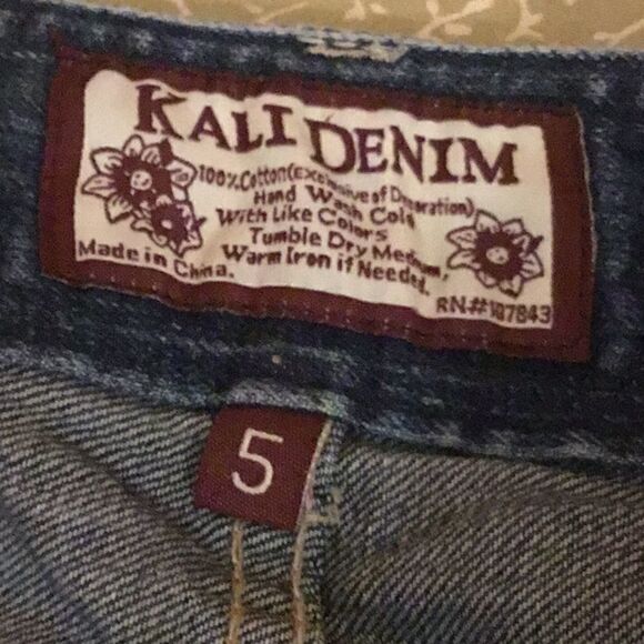 KALI DENIM mini skirt in distressed with jewels in size 5 JR - Picture 9 of 9